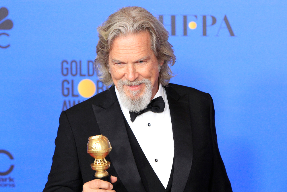 Jeff Bridges says his cancer is now in remission after battle with lymphoma