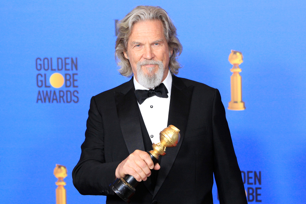 Jeff Bridges says his cancer is now in remission after battle with lymphoma