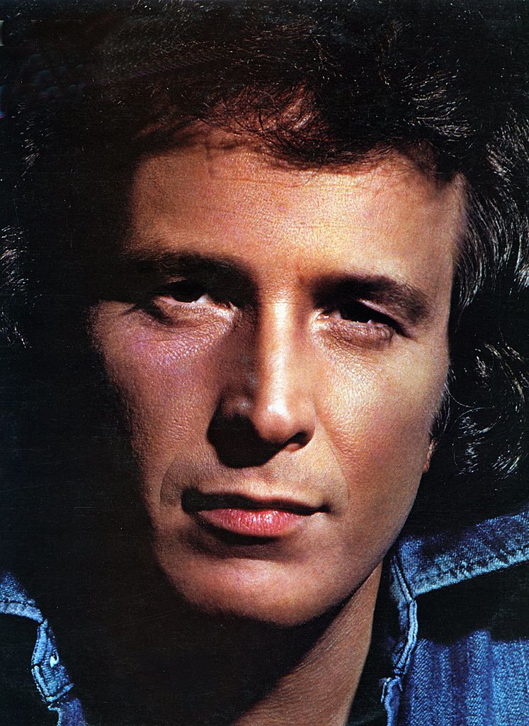 Music legend Don McLean is 48 years older than his girlfriend