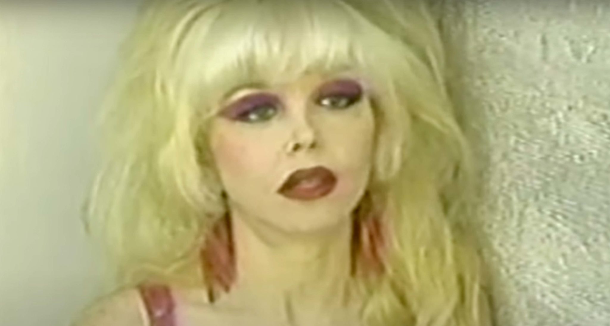Who is Angelyne? The “Billboard Queen’s” true identity is uncovered