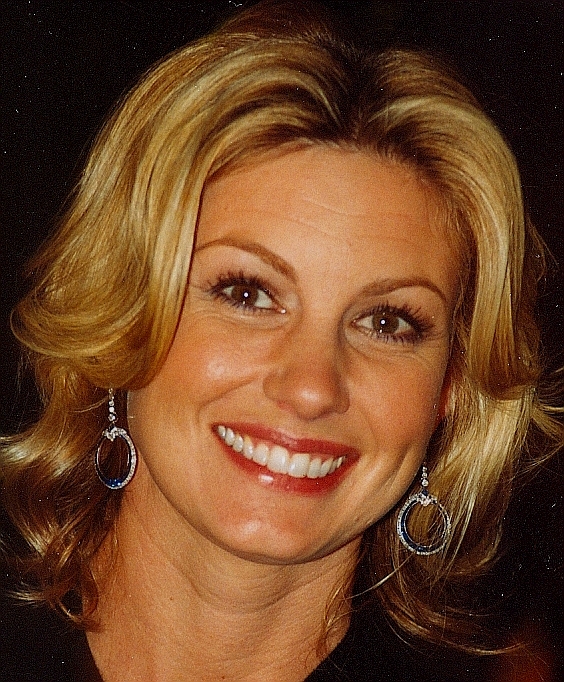 Faith Hill embraces aging despite being accused of having plastic surgery