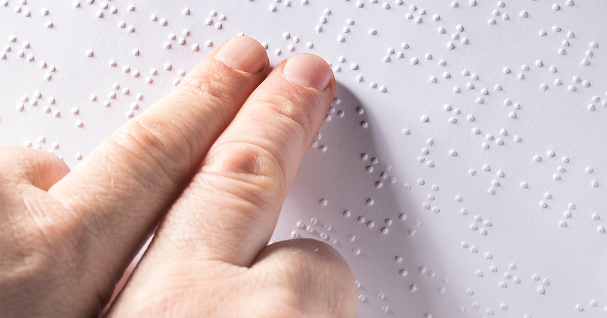 Child uses brail. Credit / Shutterstock