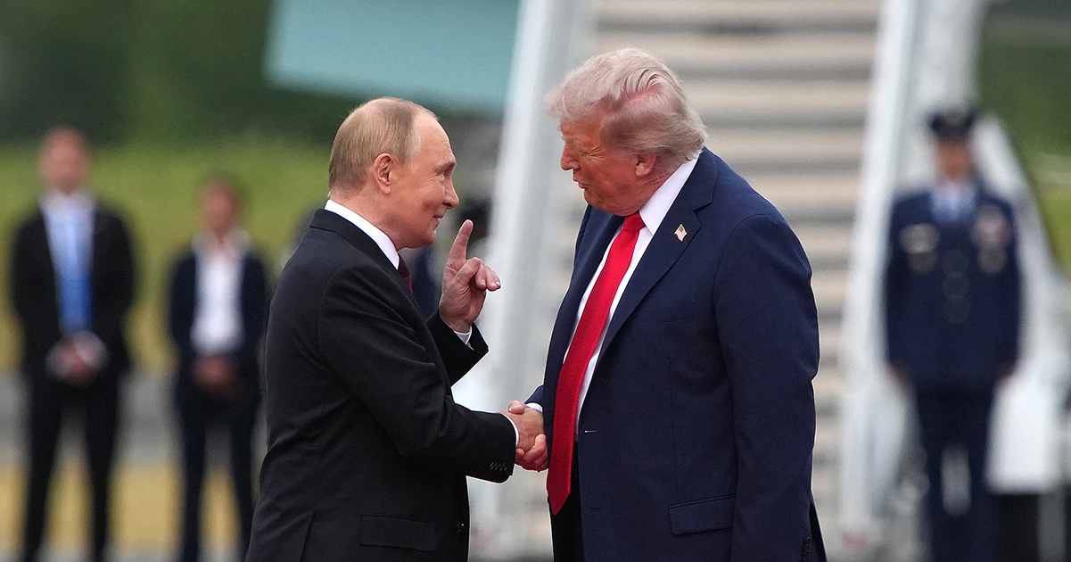 Vladimir Putin and Donald Trump. Credit / Getty Images