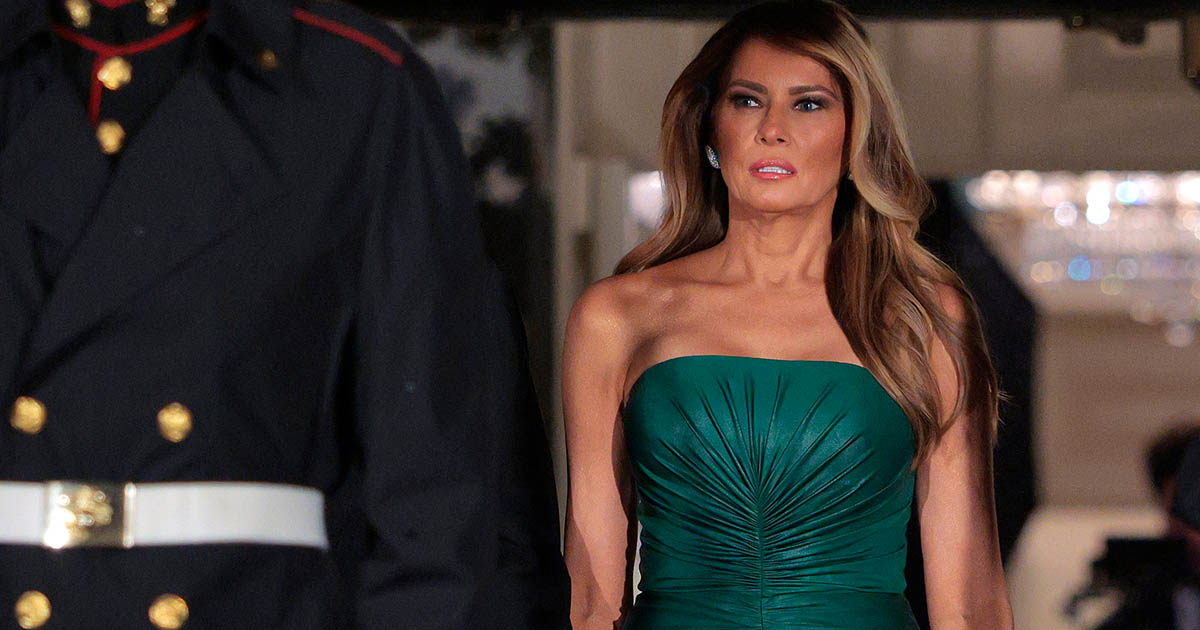 Hidden meaning in Melania's $3000 gown at Saudi dinner