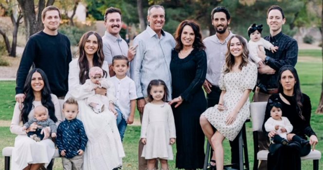 Amanda Cooper and family. Credit: Instagram/amandak_cooper