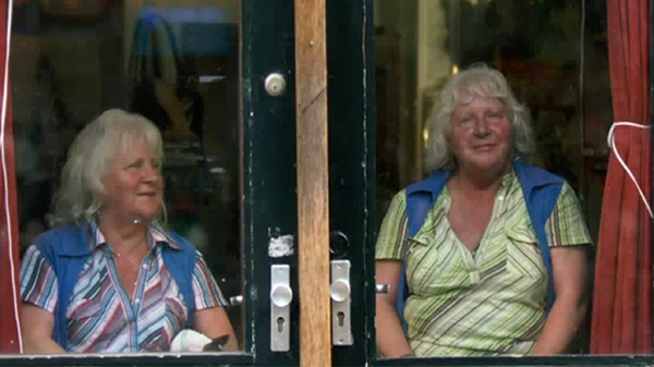 Louise and Martine Fokkens. Credit: Youtube/IDFA