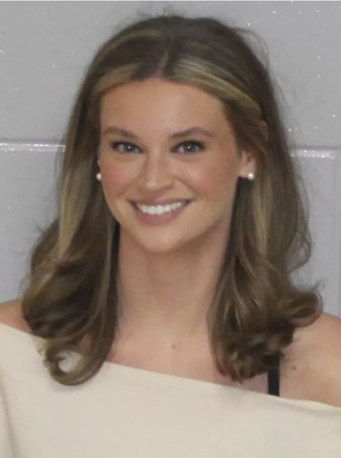 Lily Stewart, mugshot