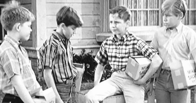 Dennis Rus (sitting). Credit: CBS