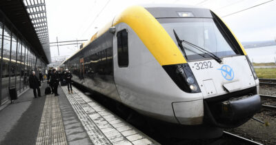 Tåg, snabbtåg i Sverige