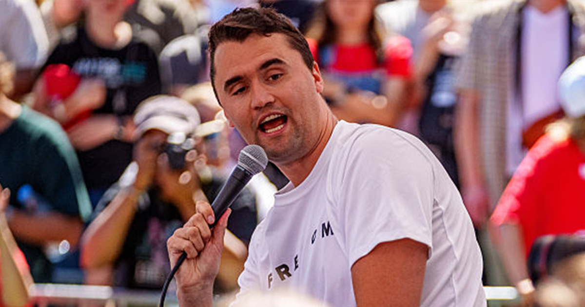 Charlie Kirk na debacie