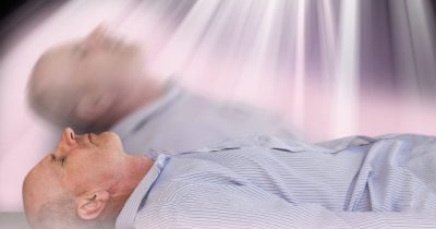 dusza wychodzi z ciała