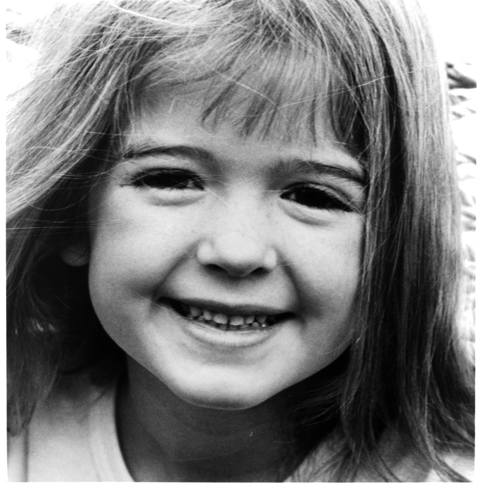 kilkuletnia Bridgette Andersen na planie filmu „Savannah Smiles”