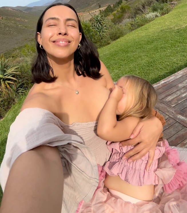 Shinnai Visser karmi corkę