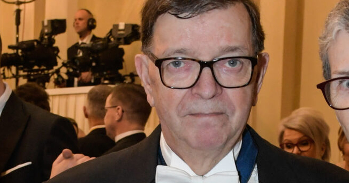 Paavo Väyrynen on pitkän linjan poliitikko.