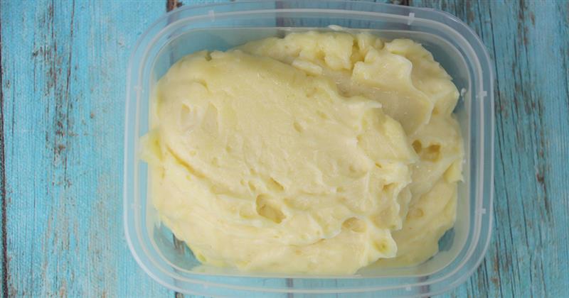 Pika-aioli valmistuu parissa minuutissa.