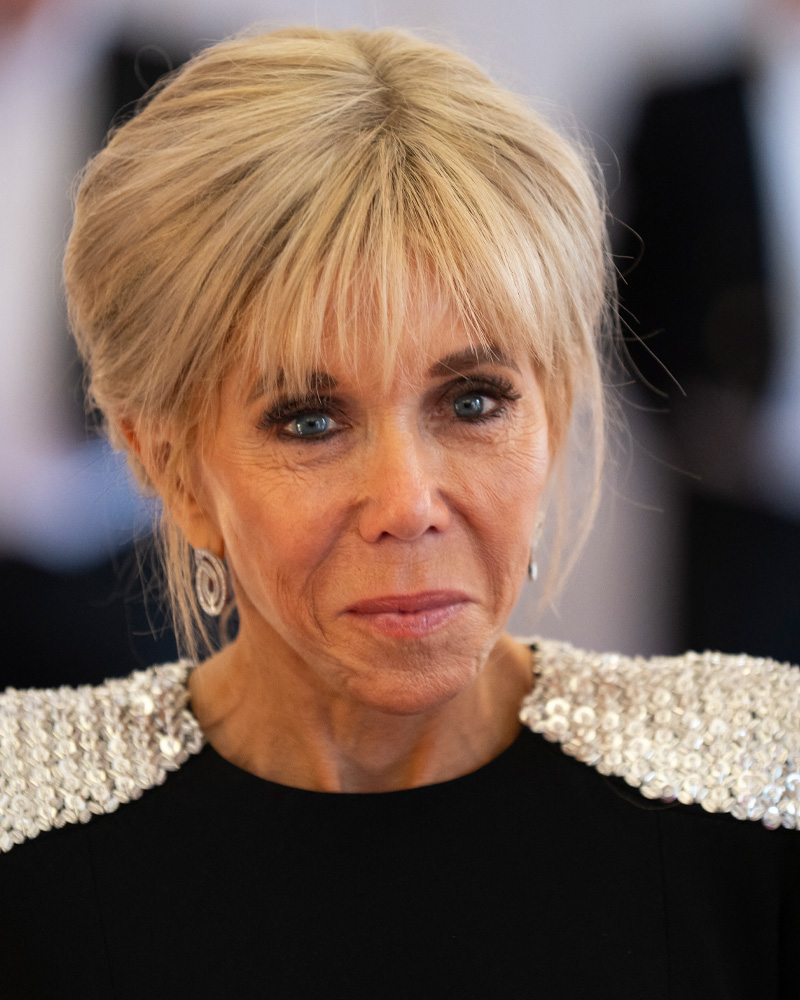 Brigitte Macronin olemus ja töykeä käytös Iso-Britanniassa herättivät huomiota.