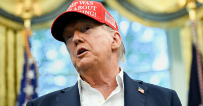 Yhdysvaltain presidentti Donald Trumpista otetut tuoreet kuvat ovat jälleen kiinnittäneet ihmisten huomion.