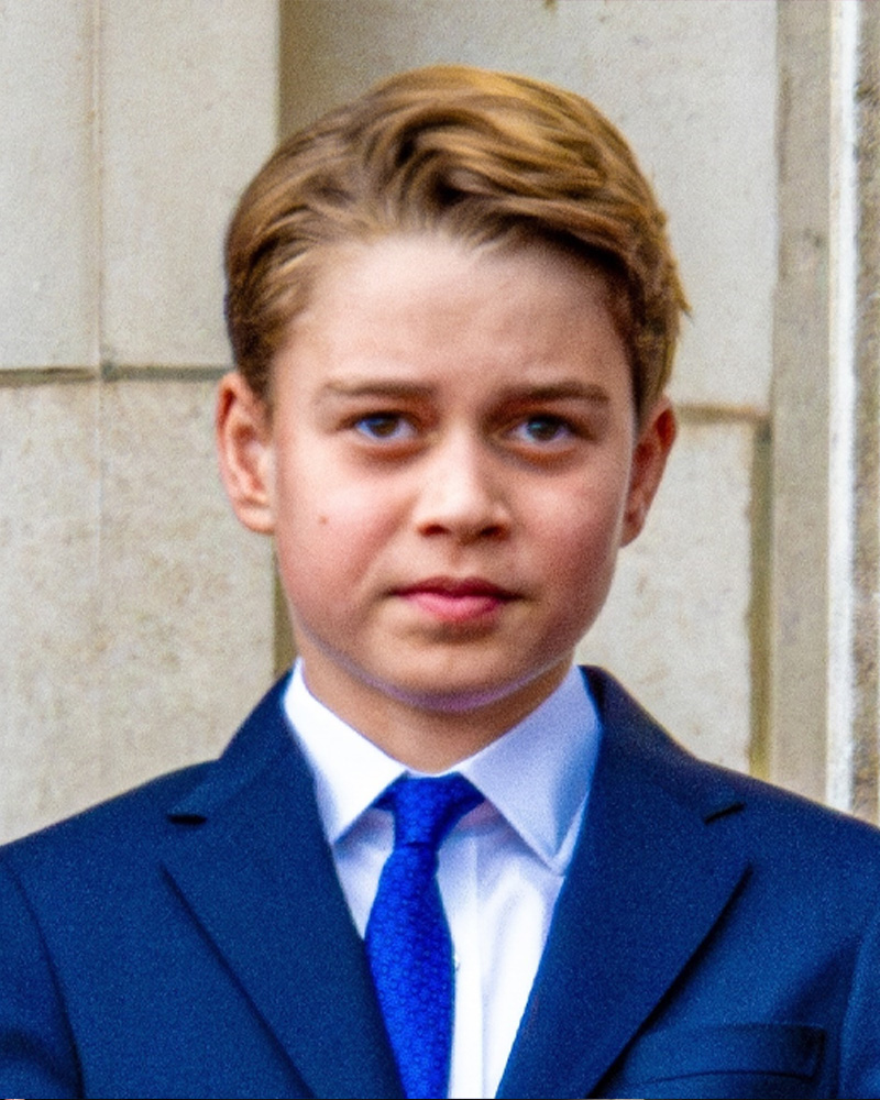 Prinssi George on isänsä jälkeen seuraavana kruununperimyksessä.