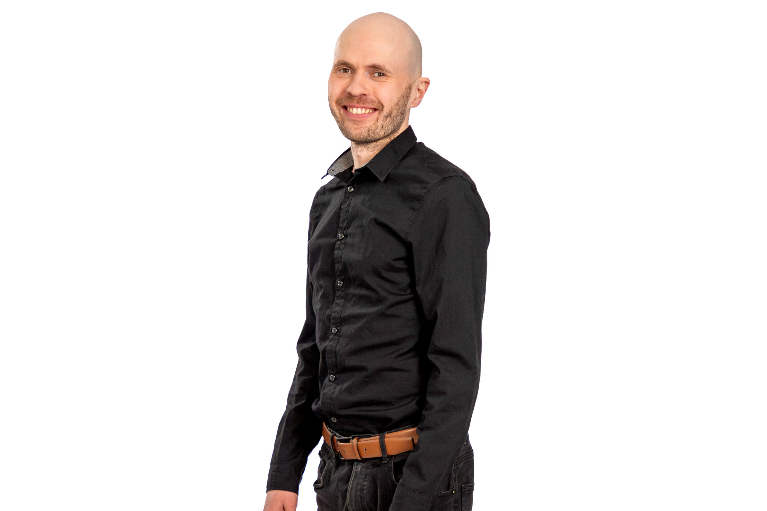 Mikko on älykkö, jolta löytyy pilkettä silmäkulmasta.