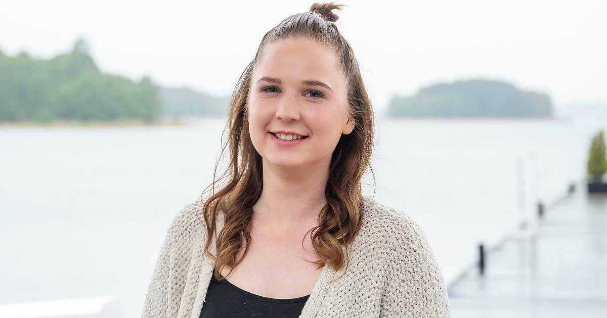 Maajussitar-Stiina järkyttyi, kun Arttu paljasti totuuden lapsestaan juuri ennen heidän treffipäiväänsä vuonna 2021.