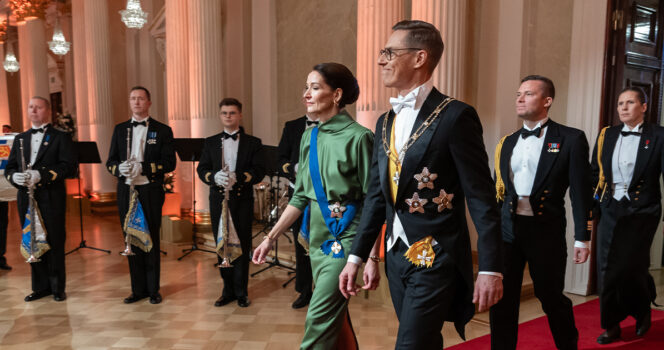 Suzanne Innes-Stubb ja Alexander Stubb Linnan juhlat. Kuva AOP