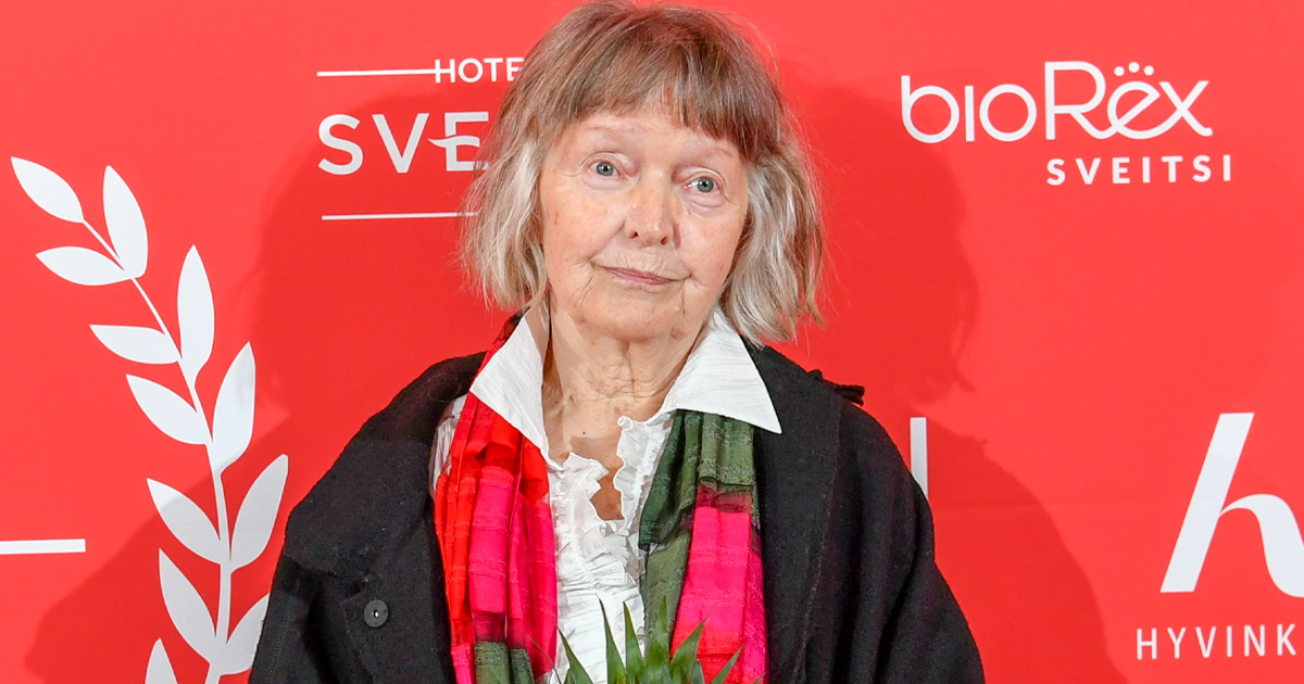 Mittavan uran kotimaisten elokuvien parissa tehnyt Salo oli mukana yli 70 elokuvassa.