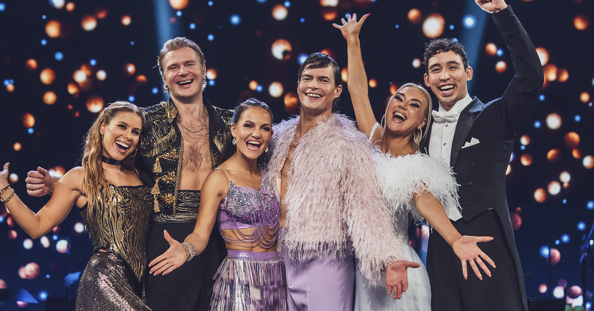 Tanssii tähtien kanssa finaalissa kilpailevat Johannes Holopainen ja Katri Riihilahti, Lakko ja Kastanja Rauhala sekä Paulus Arajuuri ja Liisa Setälä.