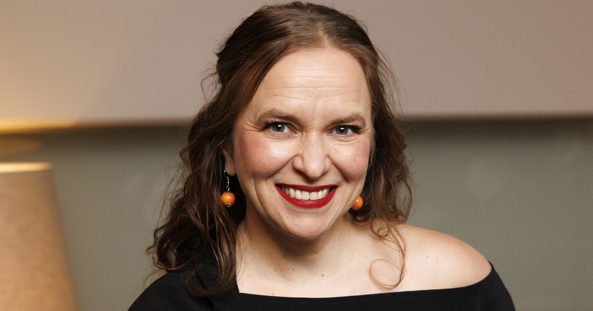 Satu Rämö kommentoi Ylen Hengaillaan -ohjelmassa hänen kirjoihinsa kohdistettua kritiikkiä sosiaalisessa mediassa.