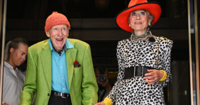 Fra 100-årsdagen til Olav Thon som han feiret med kona Sissel Berdal Haga.