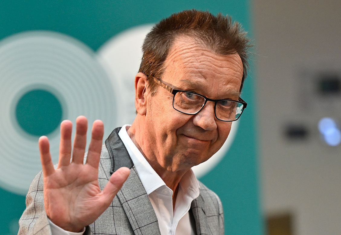 Björn Skifs tar imot regeringens hederspris for sin innsats i musikkbransjen i Sverige.