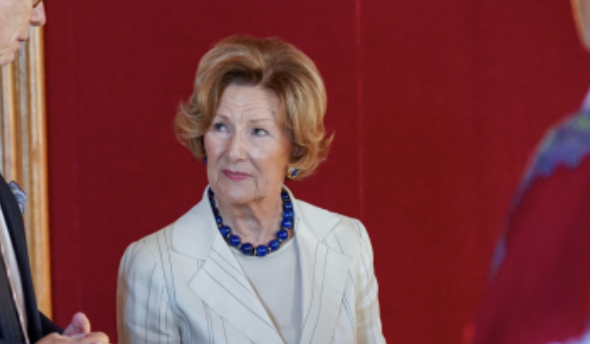 Dronning Sonja