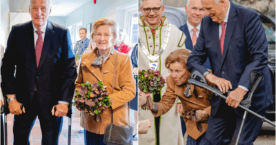 Kong Harald og dronning Sonja sammen med Henriette Jæger (t.h.), Hedda Kortnes og Terje Kristiansen under besøket i Aremark kommune i Østfold fylke. Etter dette besøket har kongeparet besøkt alle kommunene i Østfold fylke.