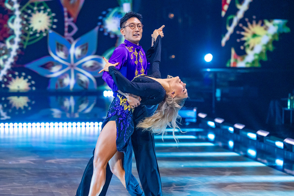 Danby Choi og Norunn Ringvoll opptrer under generalprøven til program 10 av Skal vi danse 2025.