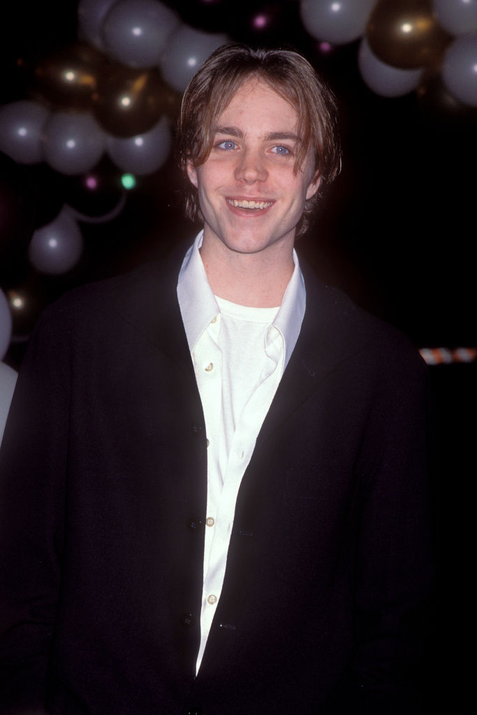 Jonathan Brandis under American Comedy Awards i Los Angeles i 1997.