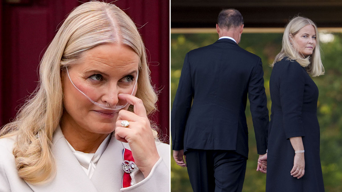 Kronprinsesse Mette-Marit med oksygenslange i nesen, og i svart antrekk sammen med kronprins Haakon utendørs. Foto: Lise Åserud/NTB/TT & Javad Parsa/NTB/TT