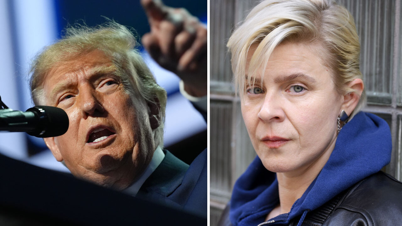 Donald Trump peker under en tale. Den svenske verdensartisten Robyn. Foto: TT
