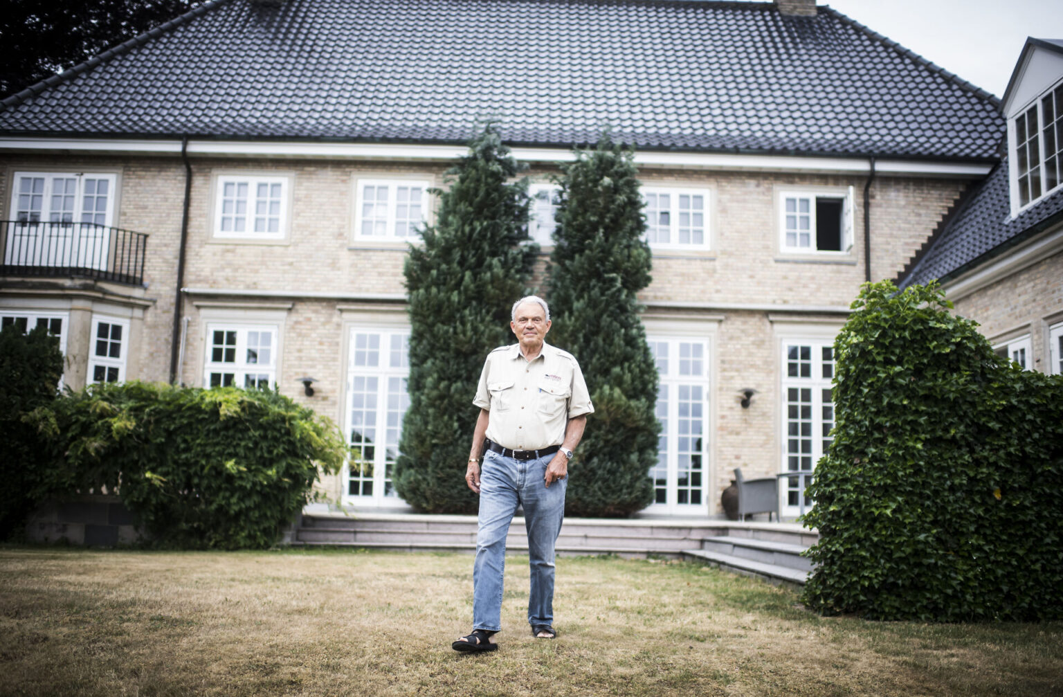 Nu er prisen på Karsten Rees palæ offentliggjort Så meget skal du af