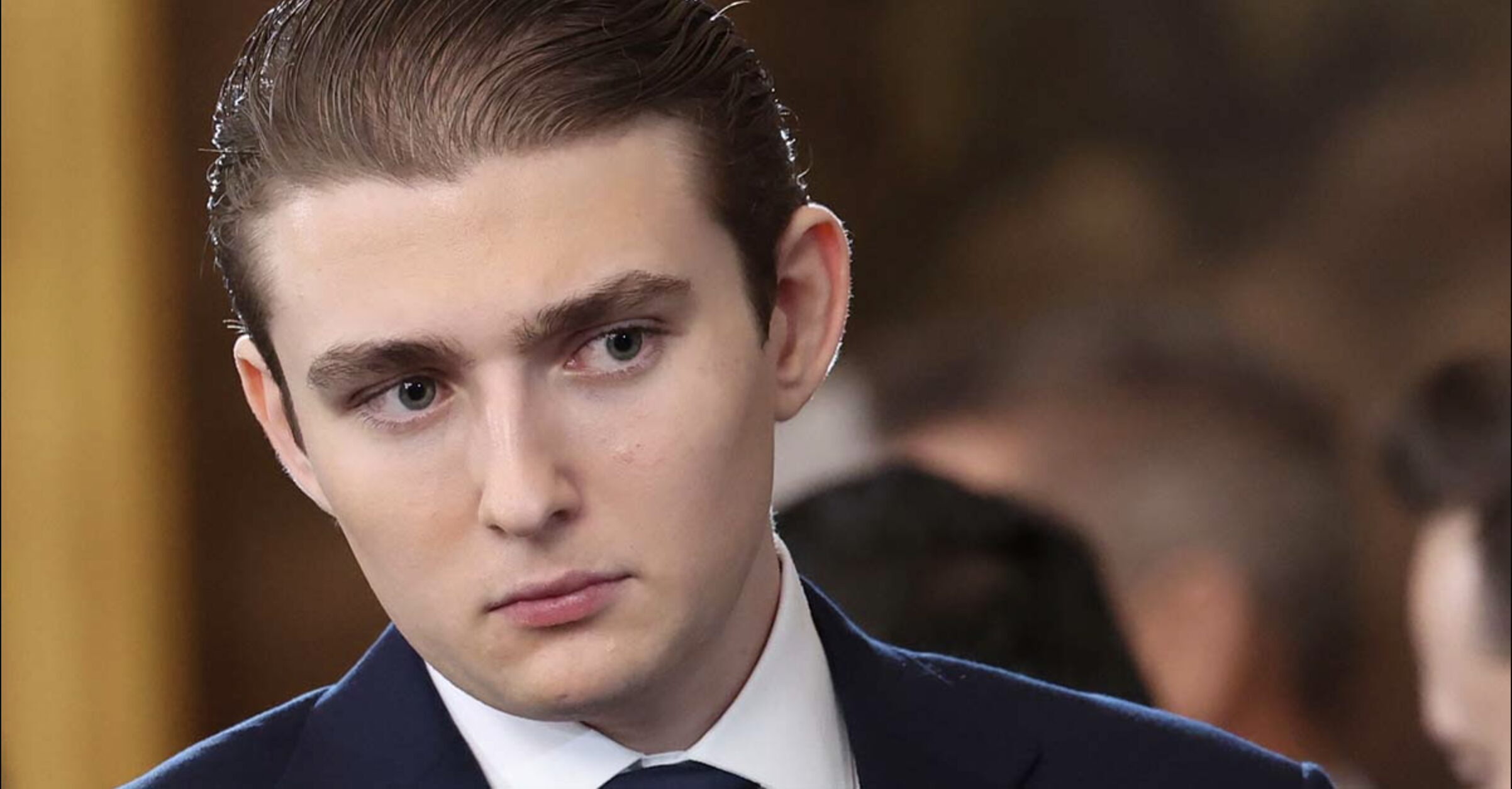 Barron Trumps stylist sætter nu ord på, hvordan han er.