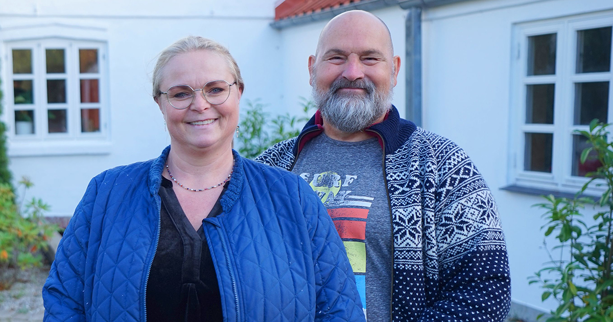 Mette og Gert deler nu status på deres liv, efter de medvirkede i 'I hus til halsen'.