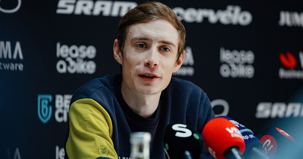 Cykelrytter Jonas Vingegaard sætter nu ord på sin fremtid efter styrtet i Paris-Nice.