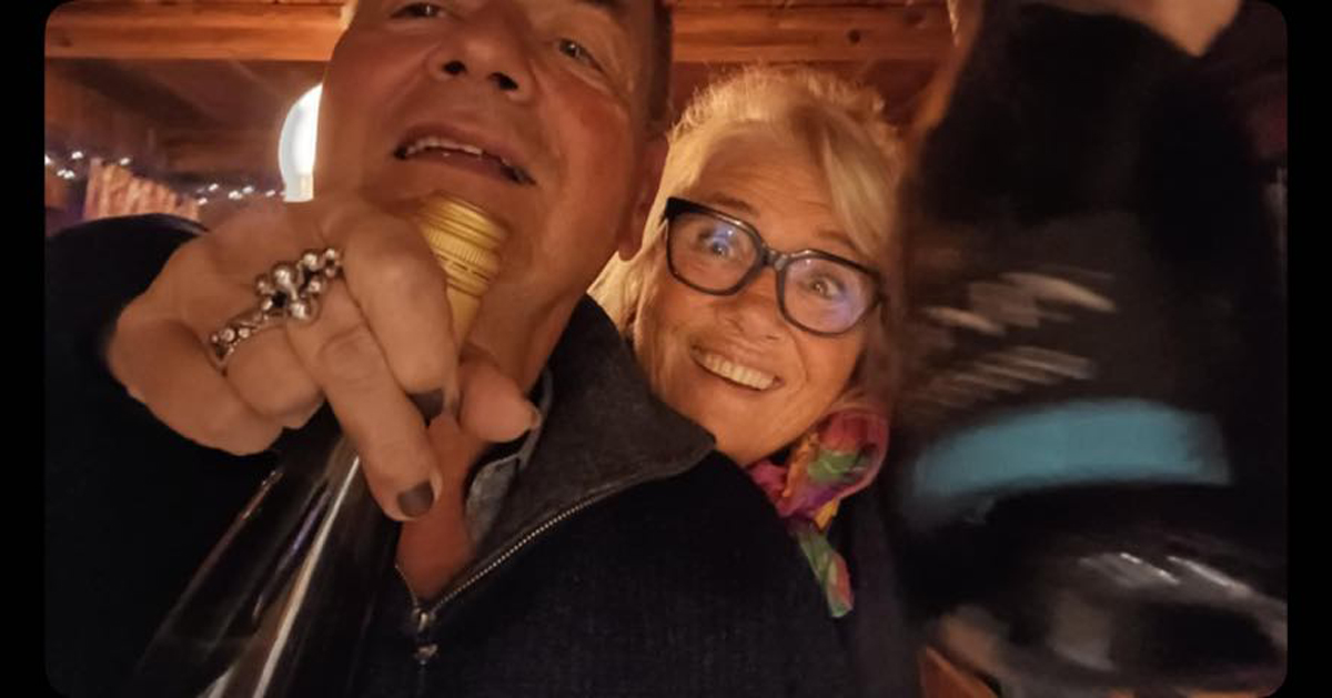 Anette og Ole hyggede sig, da de endte i hytten sammen.