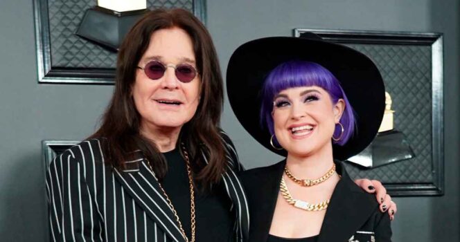Ozzy Osbourne sammen med datteren Kelly.