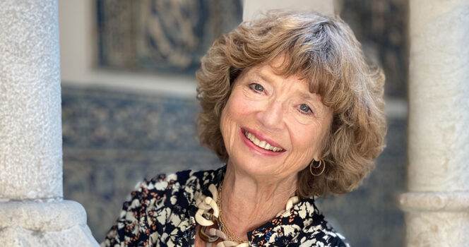 Bente Scavenius deler nyt om 'Verdensdamerne'.