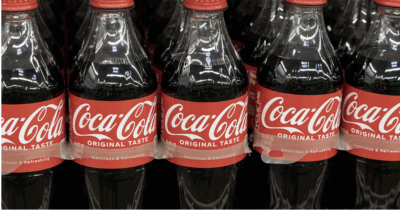 Fans af Coca-Cola opdager nu et skjult budskab.