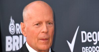 Bruce Willis' hustru er knust over sin mands tilstand.