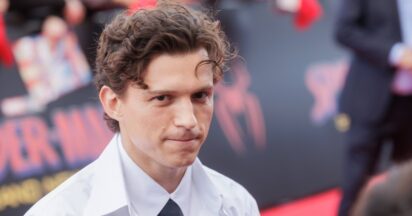 Tom Holland Bekr fter Arbejder Sammen Med Dansk Kendis tom-holland-bekr-fter-arbejder-sammen-med-dansk-kendis