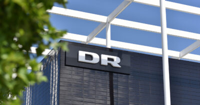 DR, logo