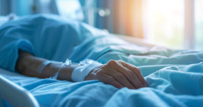 Persona in ospedale.