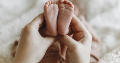 Piedi di un neonato.