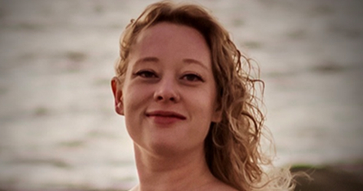 Miliardario dà 10.000$ a agente ICE che ha ucciso Renee Nicole Good